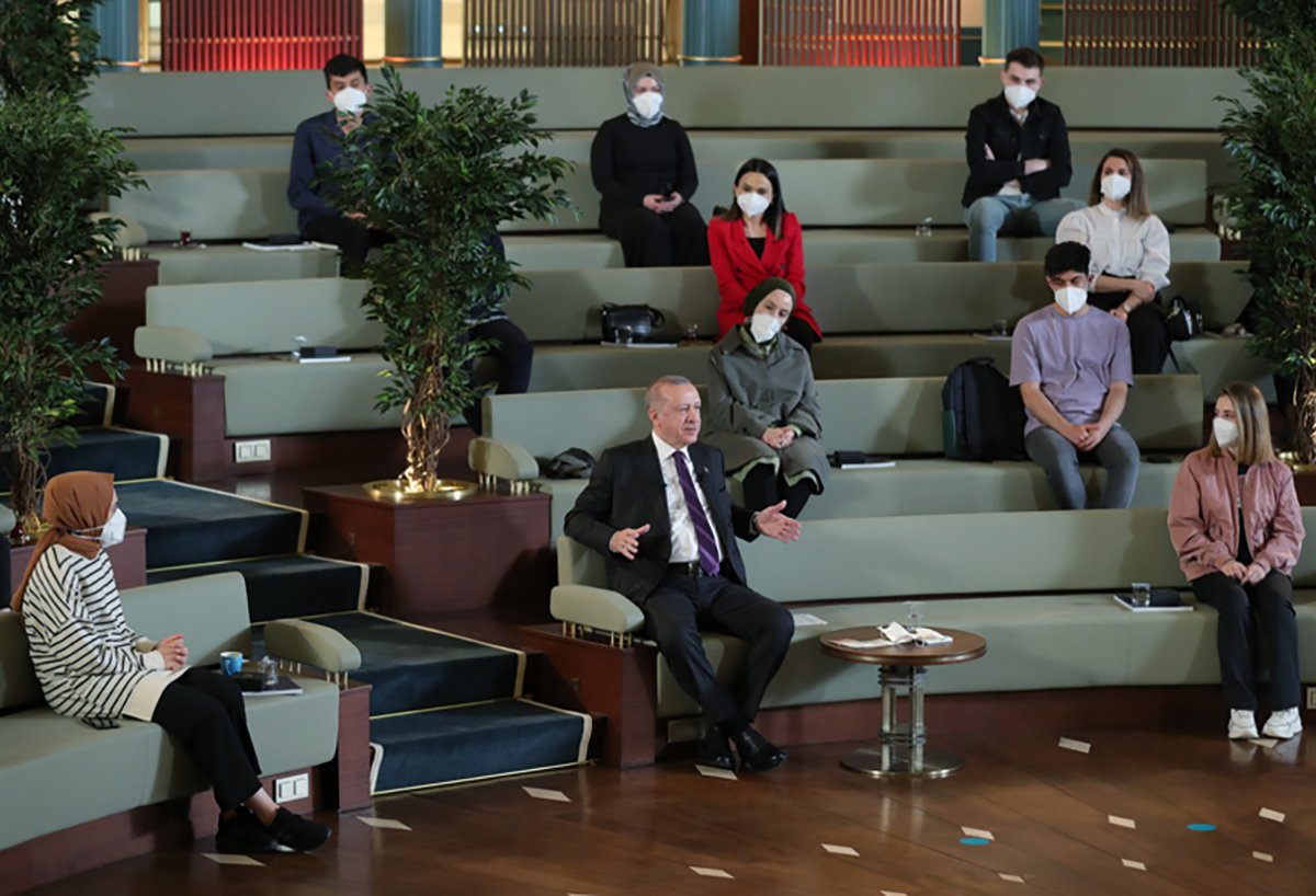 2021-05-19-genclerle-soylesi-08