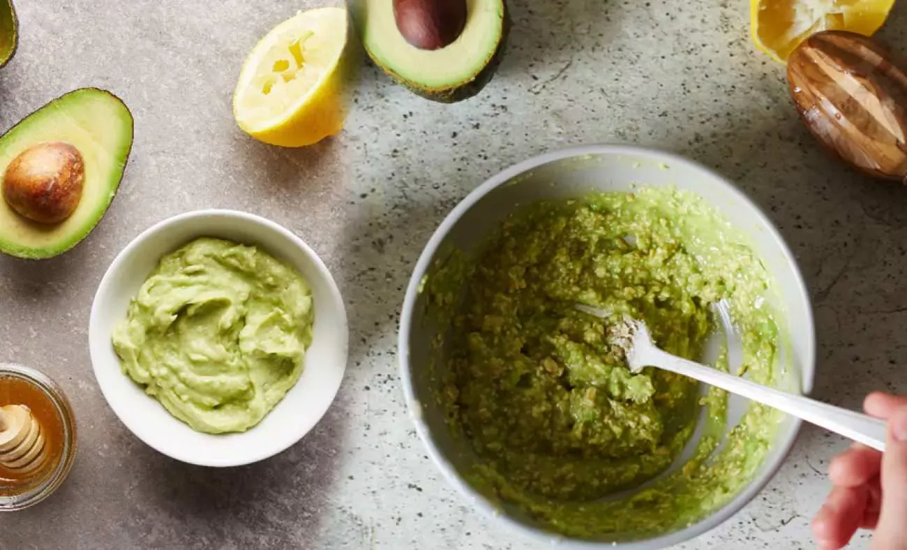 avokadonun-cilde-faydalari-nelerdir-cilde-nasil-surulur-avokado-maskesi-nasil-yapilir-1651232742-801