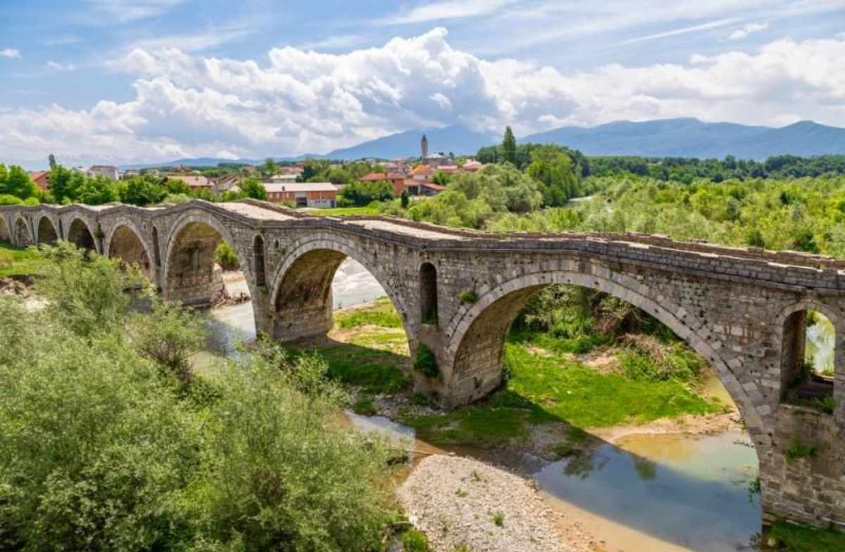 Kosava dini ve yaşam tarzı