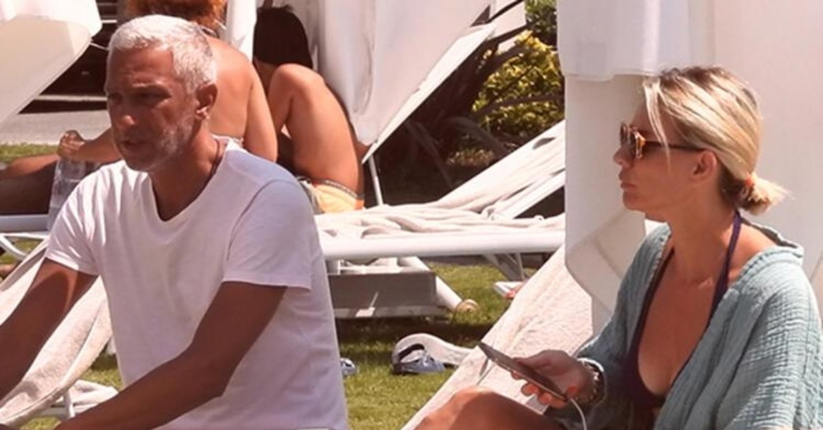 1200x627-bu-esra-baska-esra-bikinili-goruntulenen-esra-erol-opucuklere-bogdu-goren-2-cocuk-annesi-olduguna-inanamiyor-1627370760570