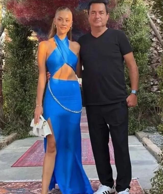 cifte-kumrular-dugunde-boy-goste-xfj7