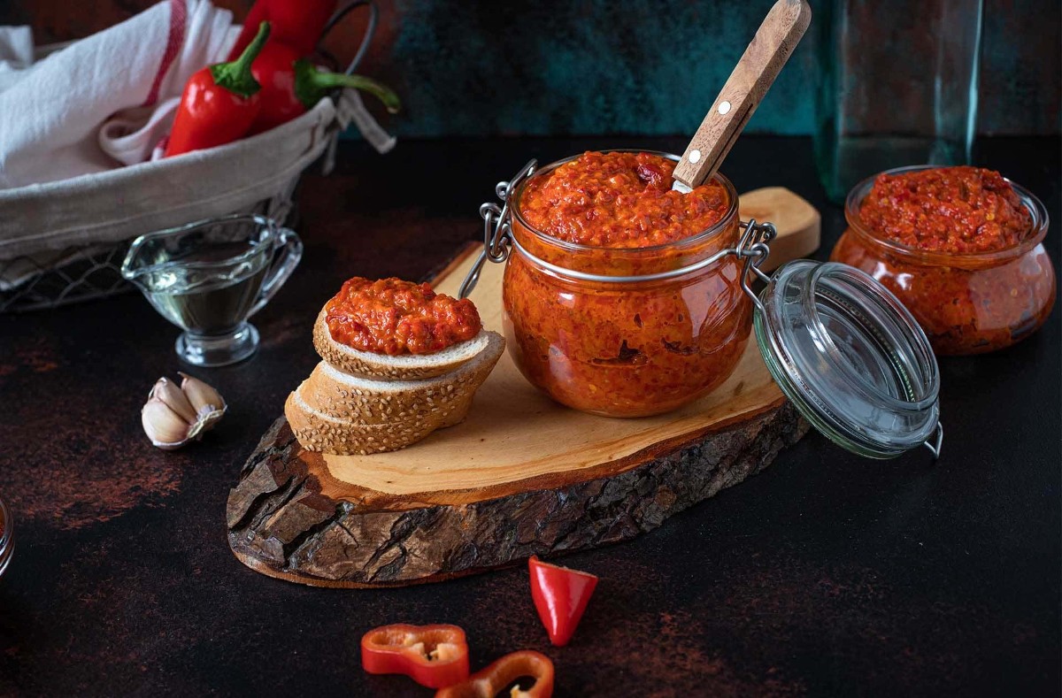 Ajvar Sos Malzemeleri ve Yapımı