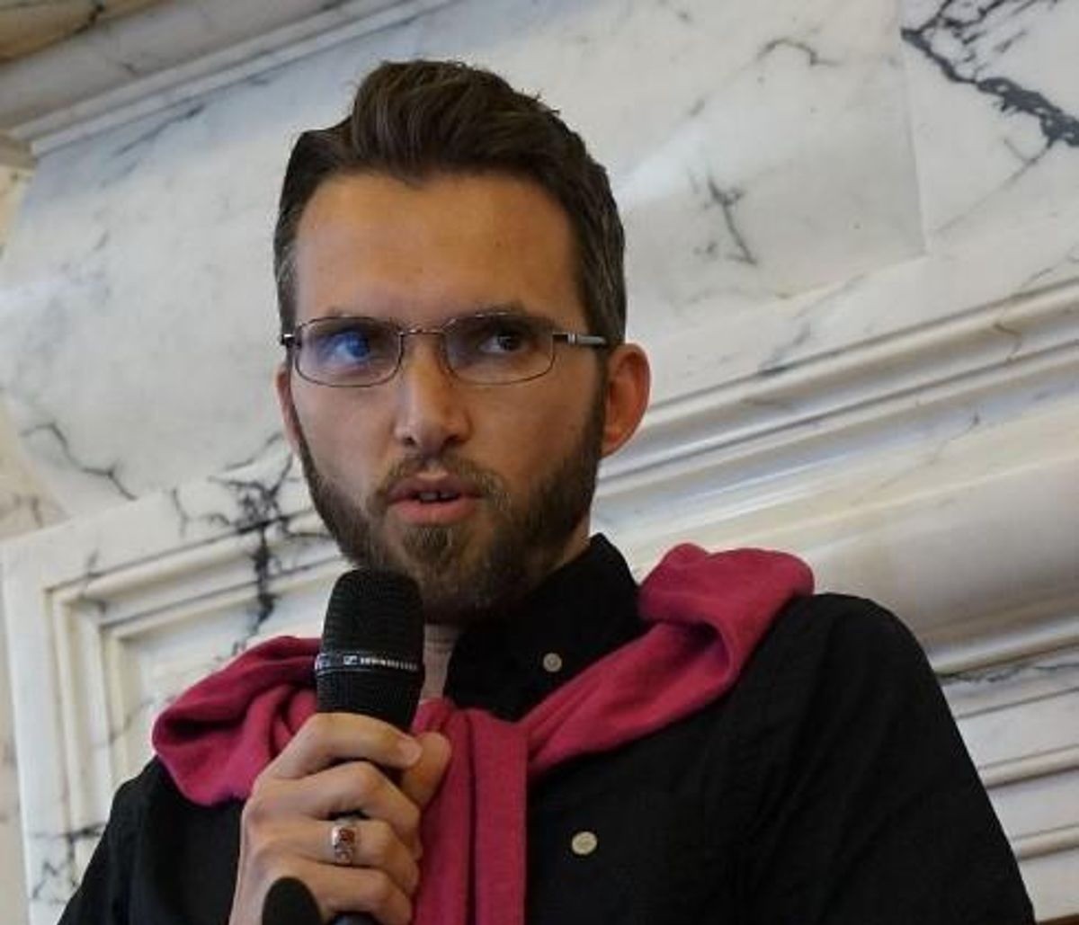 Eşcinsel İmam Mohamed Zahed kimdir