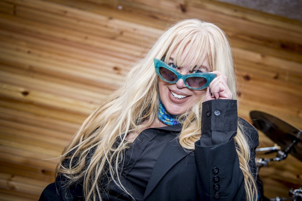 0x0-zerrin-ozer-tam-20-kilo-verdi-1509543071522