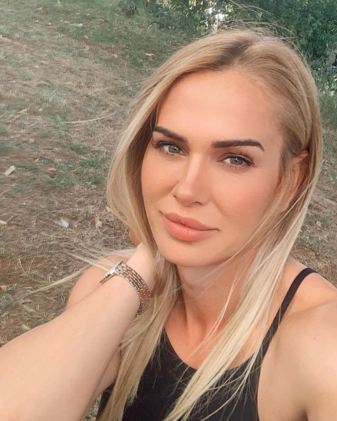 survivor-nagihan-karaderenin-eski-esi-bakin-kim-cikti-goren-duyan-inanamadi-kizimi-gostermiyor-demisti-meger-1649109407601