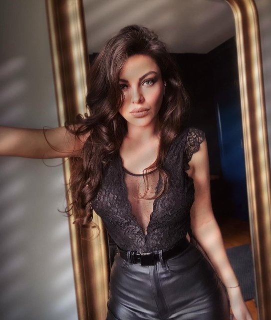 3524361-e563af6fd3b6c79aef84b0a44c30d6f6-640x640