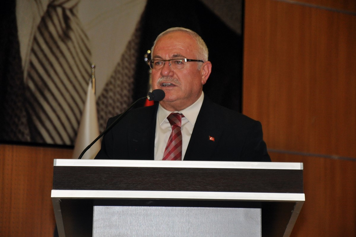 karamanoglu-mehmetbey-universitesi-rektoru-prof-dr-namik-ak-kimdir