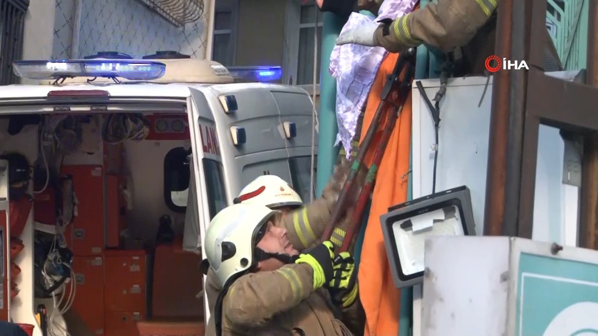 sariyer-terastan-dusen-kiz-kurtarma-001