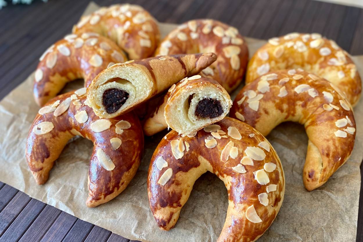 ay-coregi-onecikan-yeni