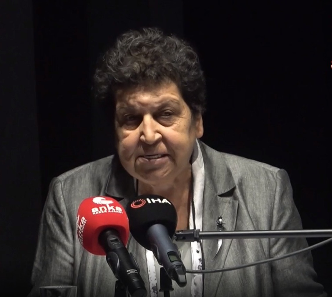 29-ekim-kadinlari-dernegi-genel-baskani-senal-sarihan