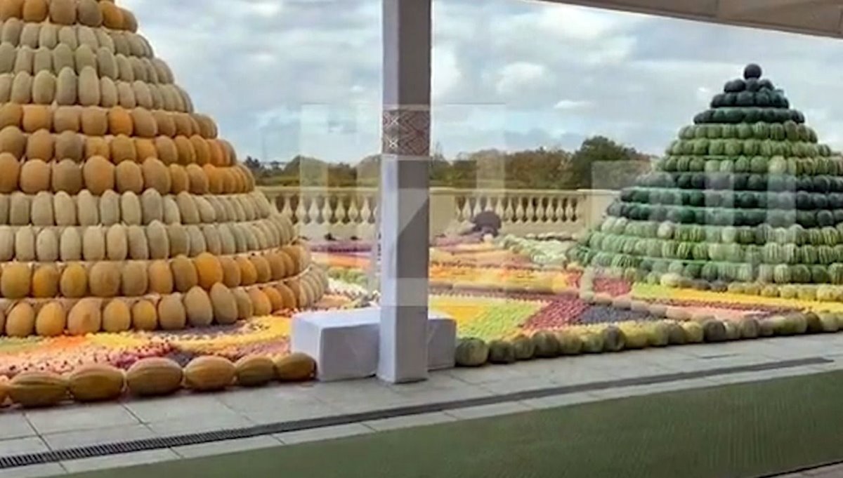 putin-kavun-hediyesi-2-001