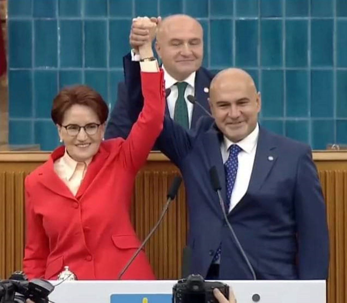 turhan-comez-iyi-partiye-katildi.jpg