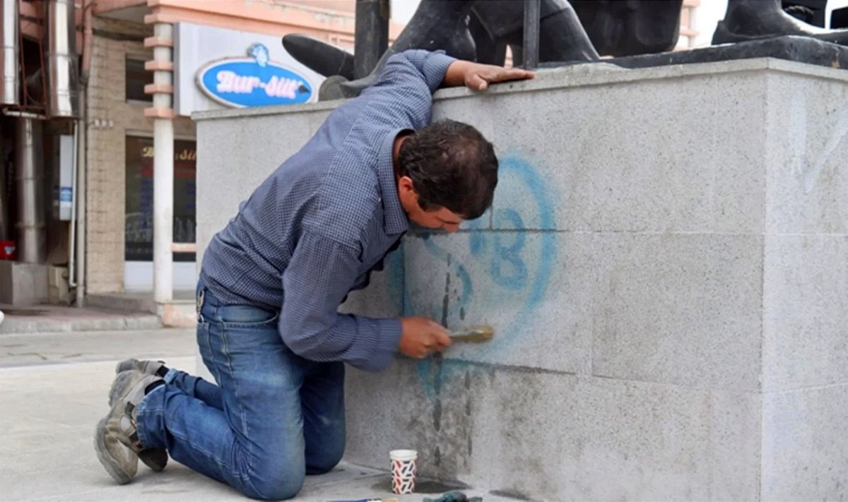 burdur-ataturk-heykeli-1