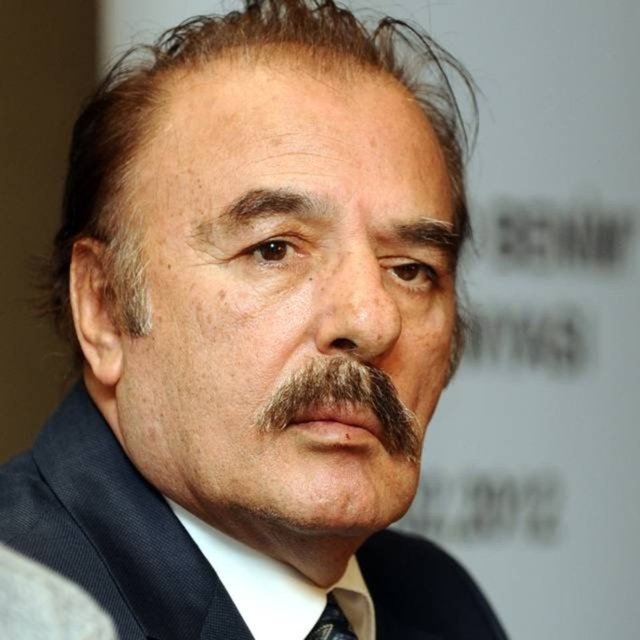 3360480-3b4d22907ee1f473c5c2e92219100de5-640x640