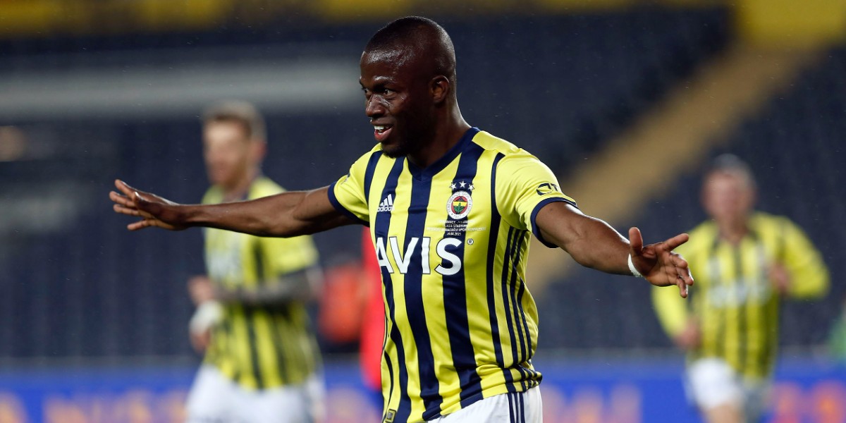 fENERBAHÇE vALENCİA İLE UZATIYOR