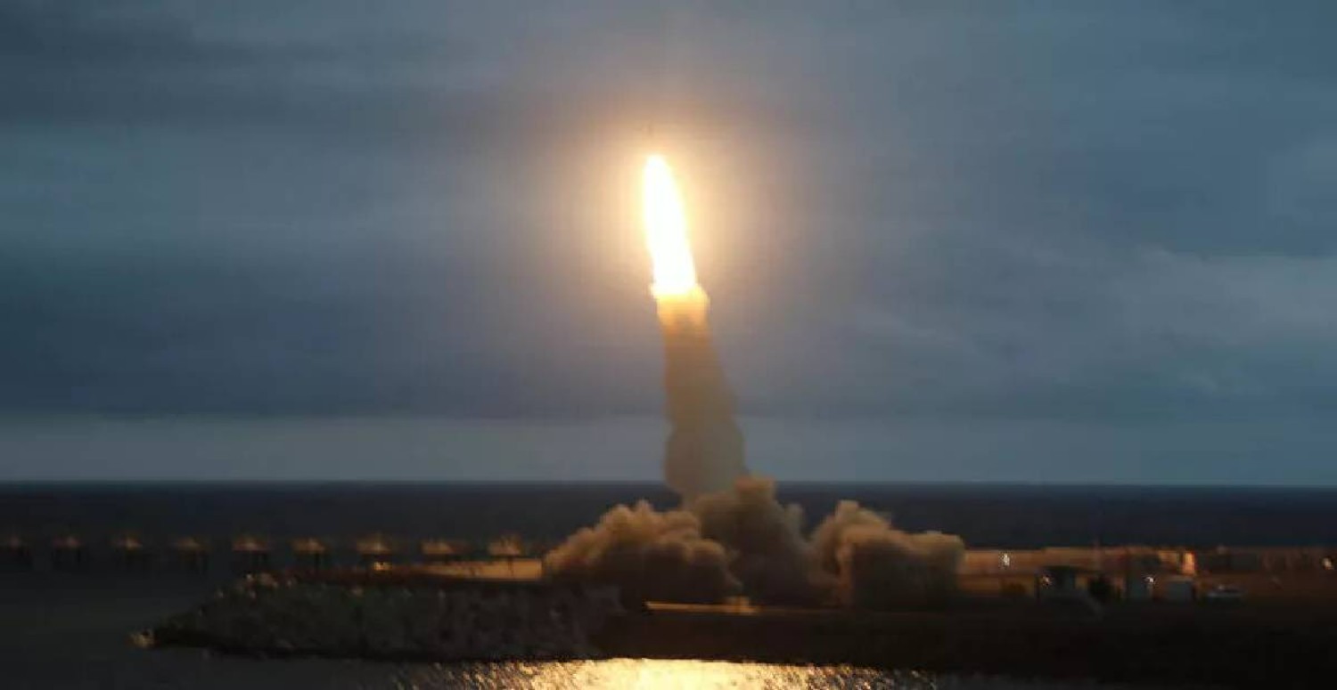 Tayfun Fırlatıldı