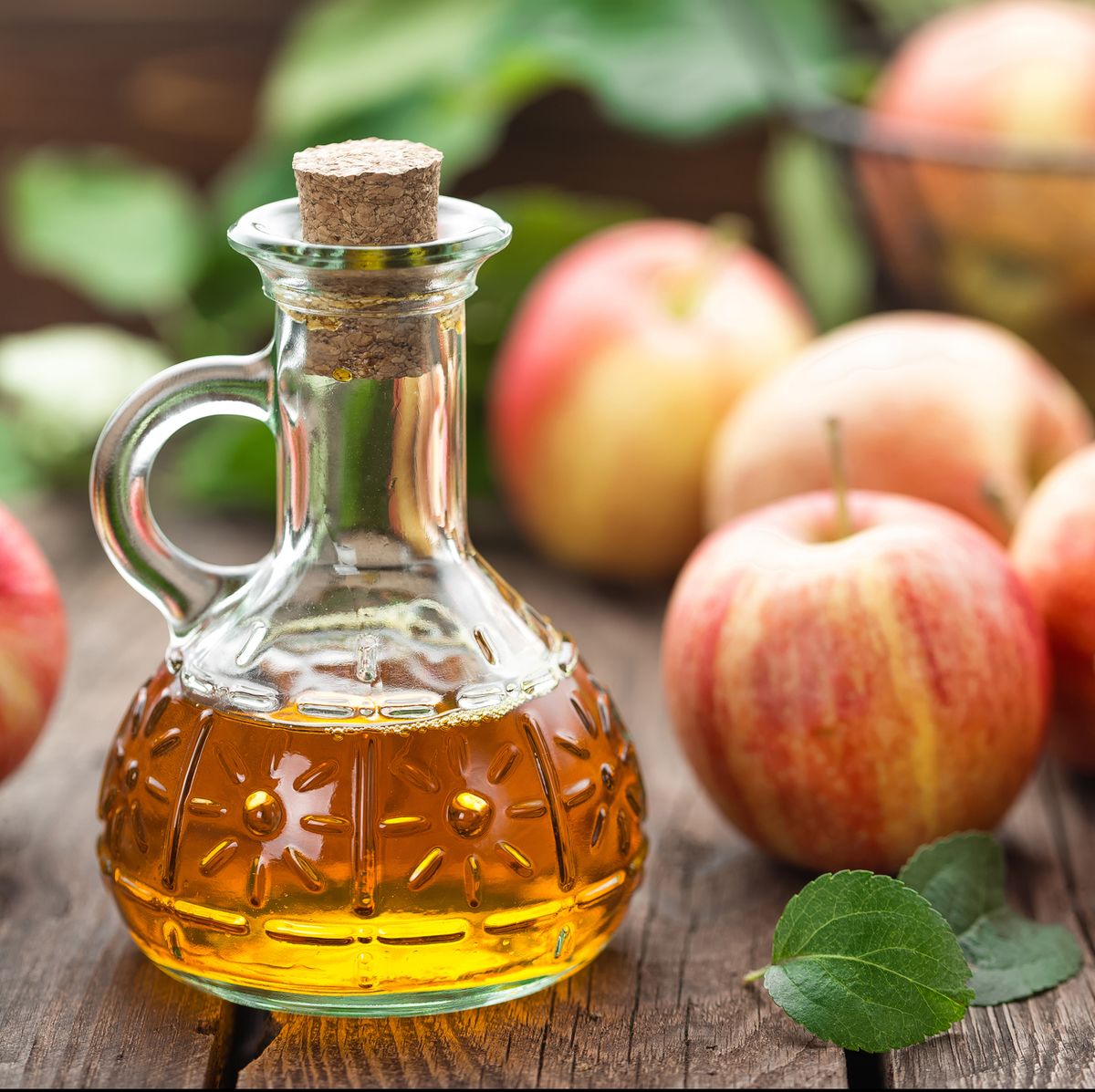 apple-cider-vinegar-royalty-free-image-614444404-1565890814