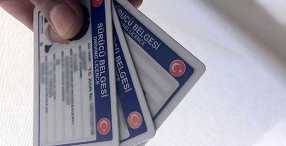 Ehliyet Hizmet Bedeli Ne Demektir