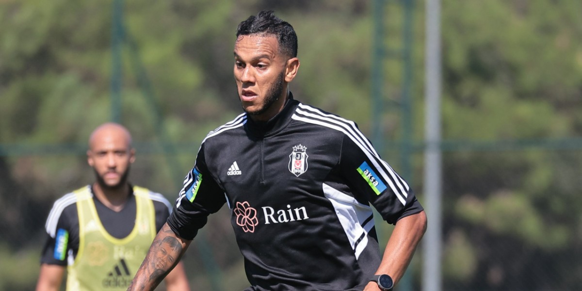 Josef utanmamız gerekiyor