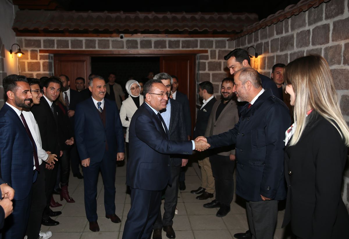 bekir-bozdag-hukucular-birligi