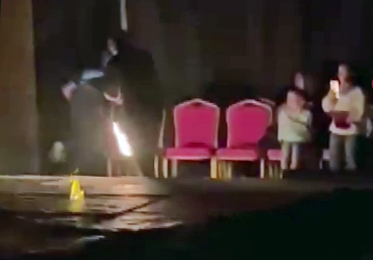 ates-gosterisi-yangin