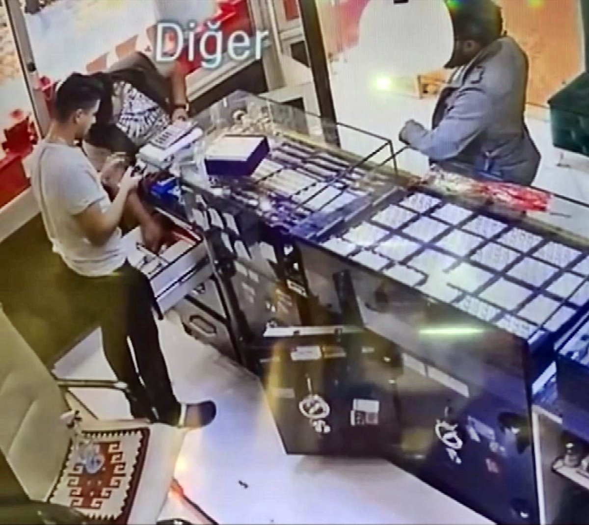 istanbul-esenler-hirsizlik