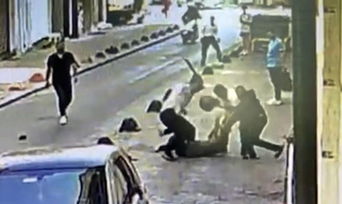 istanbul-taksim-kavga.jpg