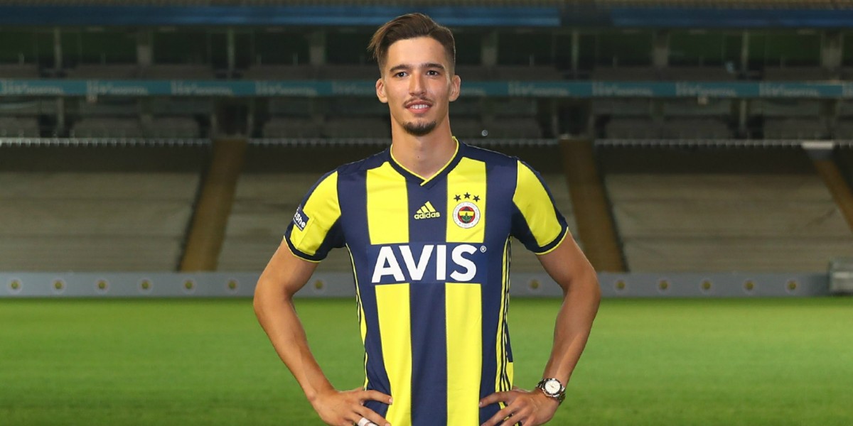 Jesus'dan Altay Bayındır kararı