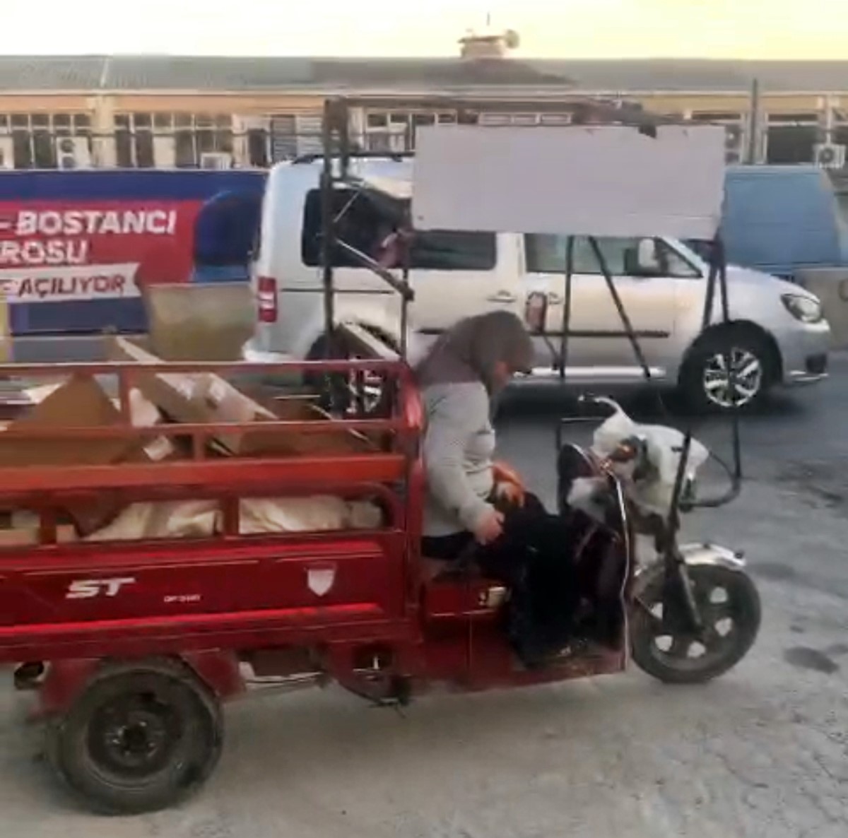 metro-santiyesi-insaat-malzemesi-hirsizligi