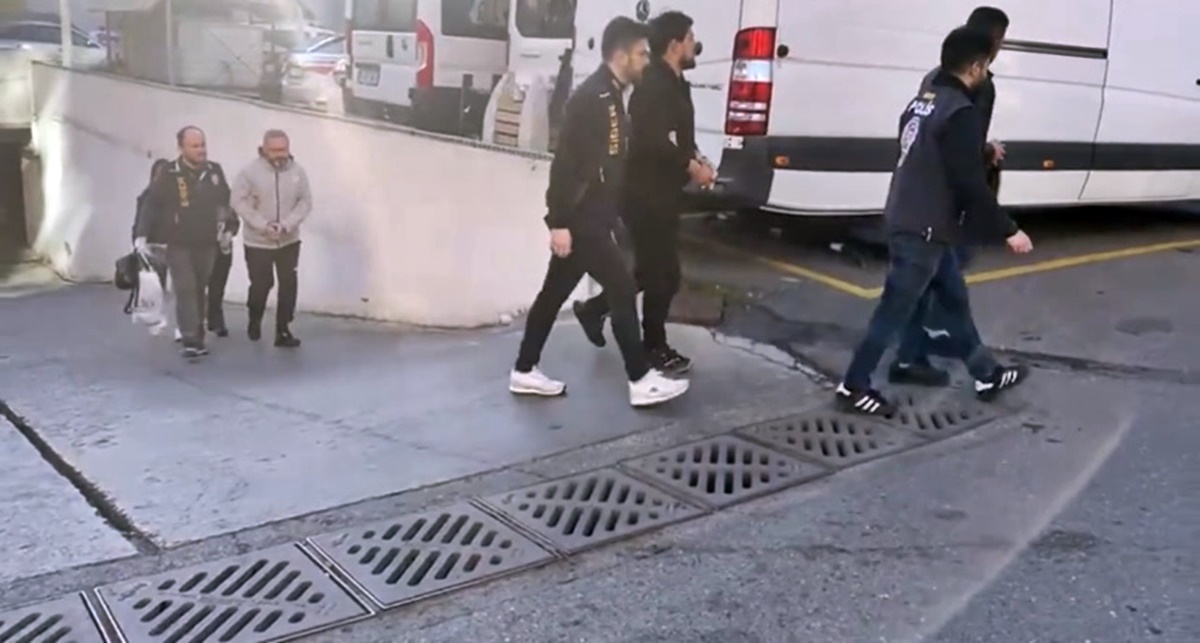 man-in-the-middle-dolandiriciligi-nasil-yapiliyor