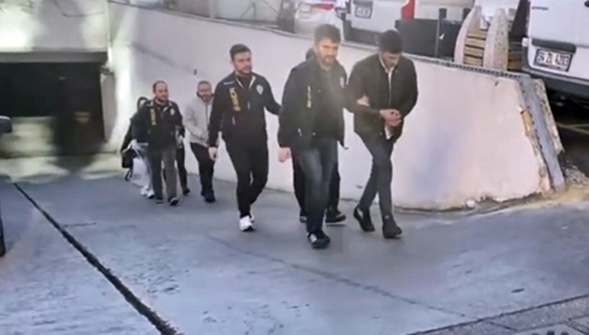 man-in-the-middle-nedir