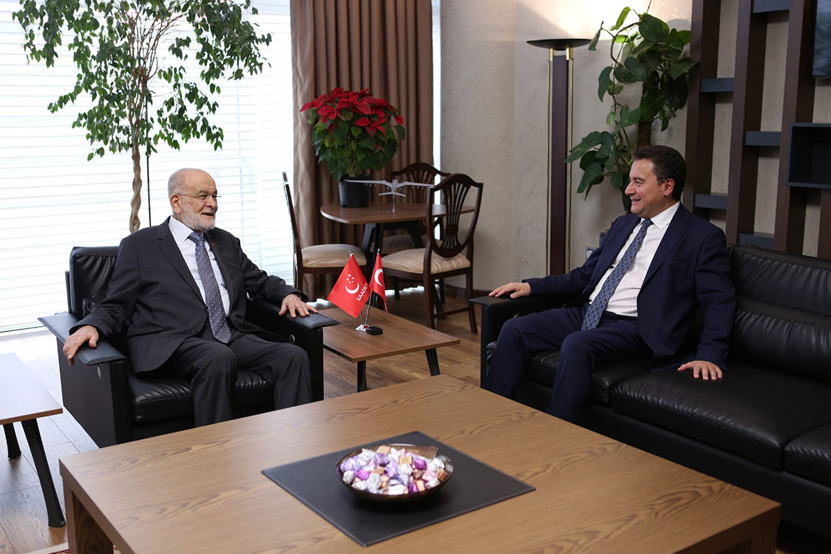 60898fc5-f295-4364-9345-cd7fe363decf