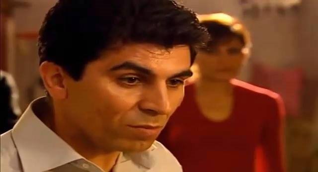 0x0-kurtlar-vadisi-dizisinin-abuzeri-ile-erdali-yillar-sonra-yan-yana-geldi-1573635498064