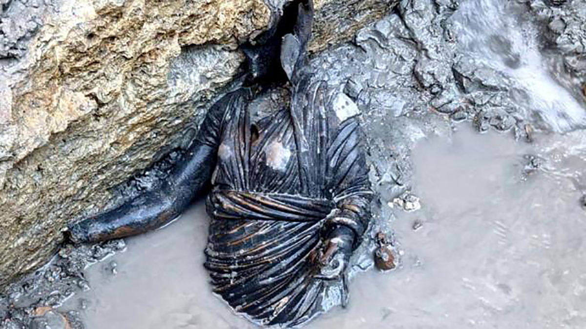 toskana-statue-reu-1946481-2