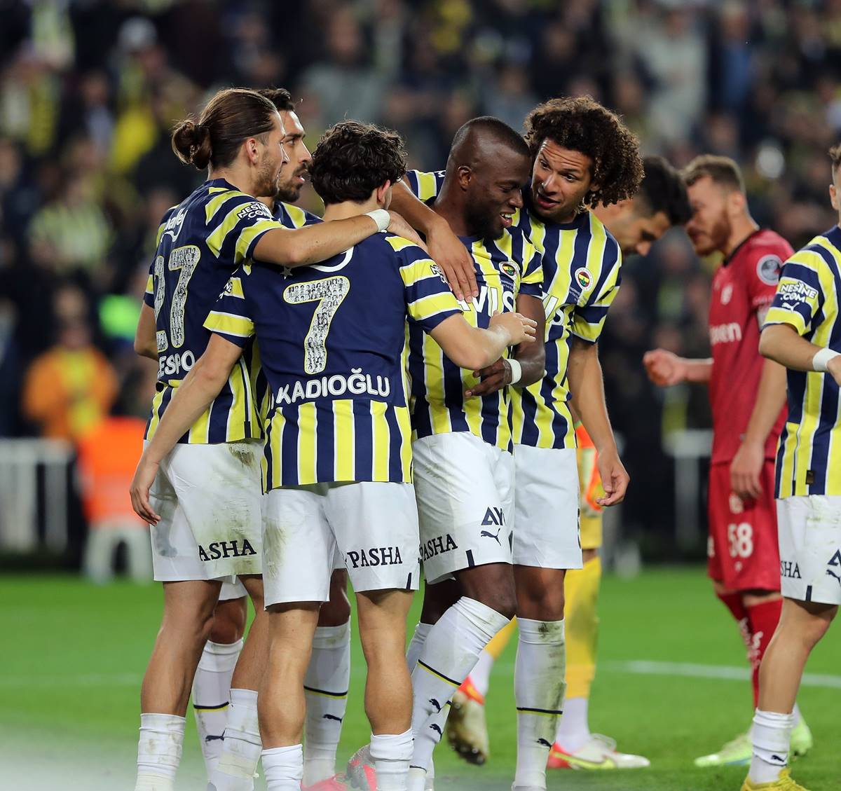 fenerbahce-gol-sevinci