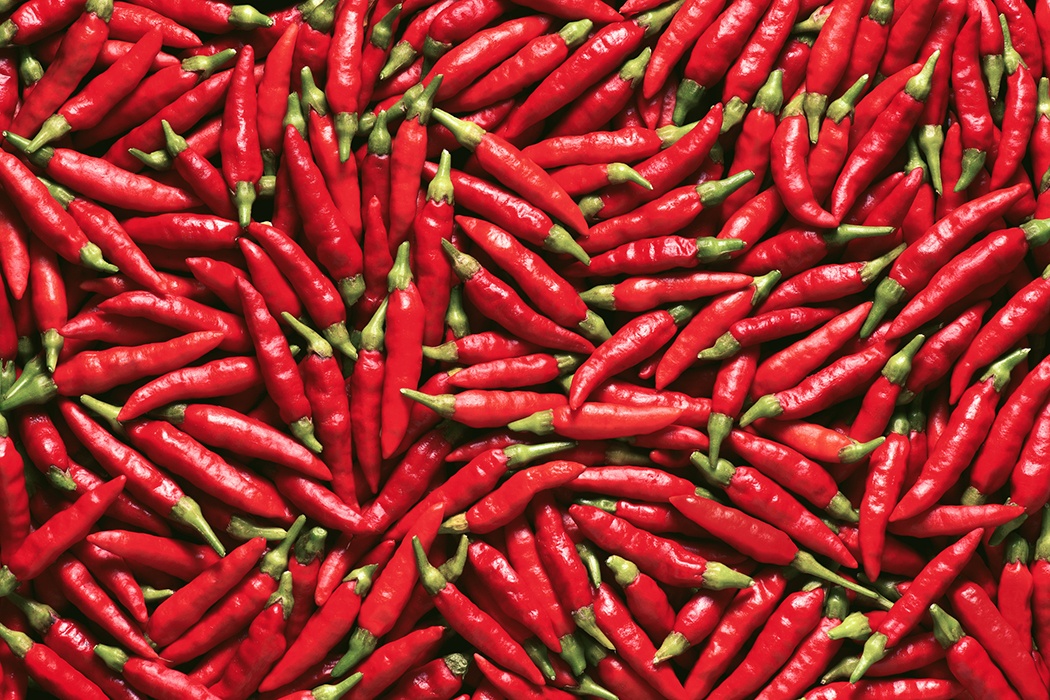 hot-chili-peppers-1050x700