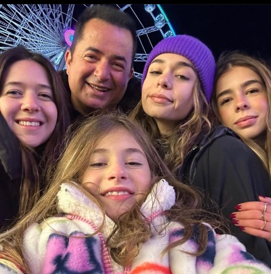 whatsapp-image-2022-11-24-at-12-33-40