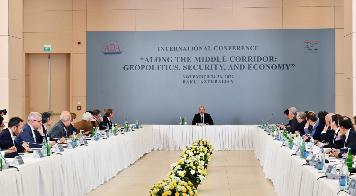 aliyevden-turkiyeye-ovgu-1