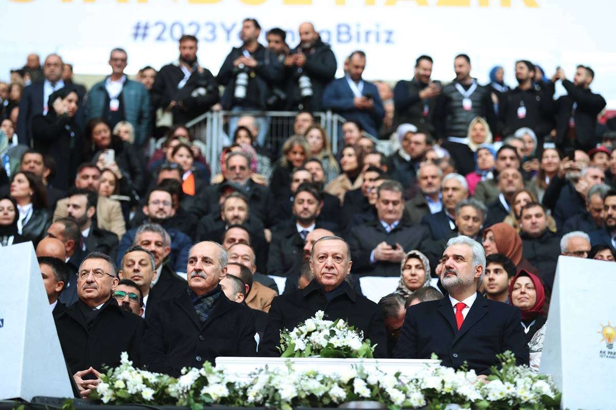 erdogan-ak-parti-nef-stadyumu-12.jpg