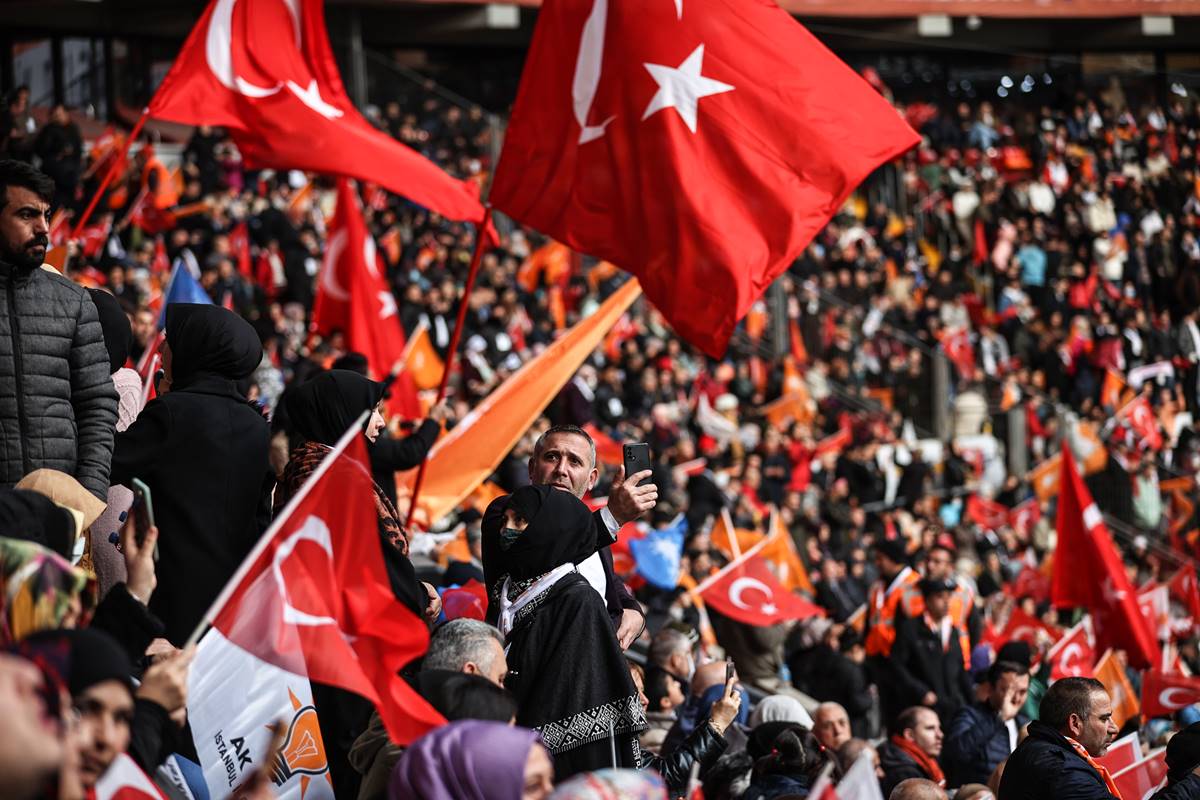 erdogan-ak-parti-nef-stadyumu-7.jpg