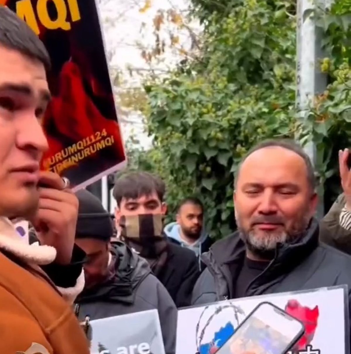 uygur-turku-polis-mudahalesi-3