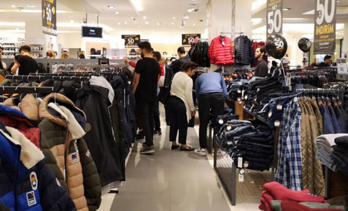 cuma-indirimleri-ne-zaman