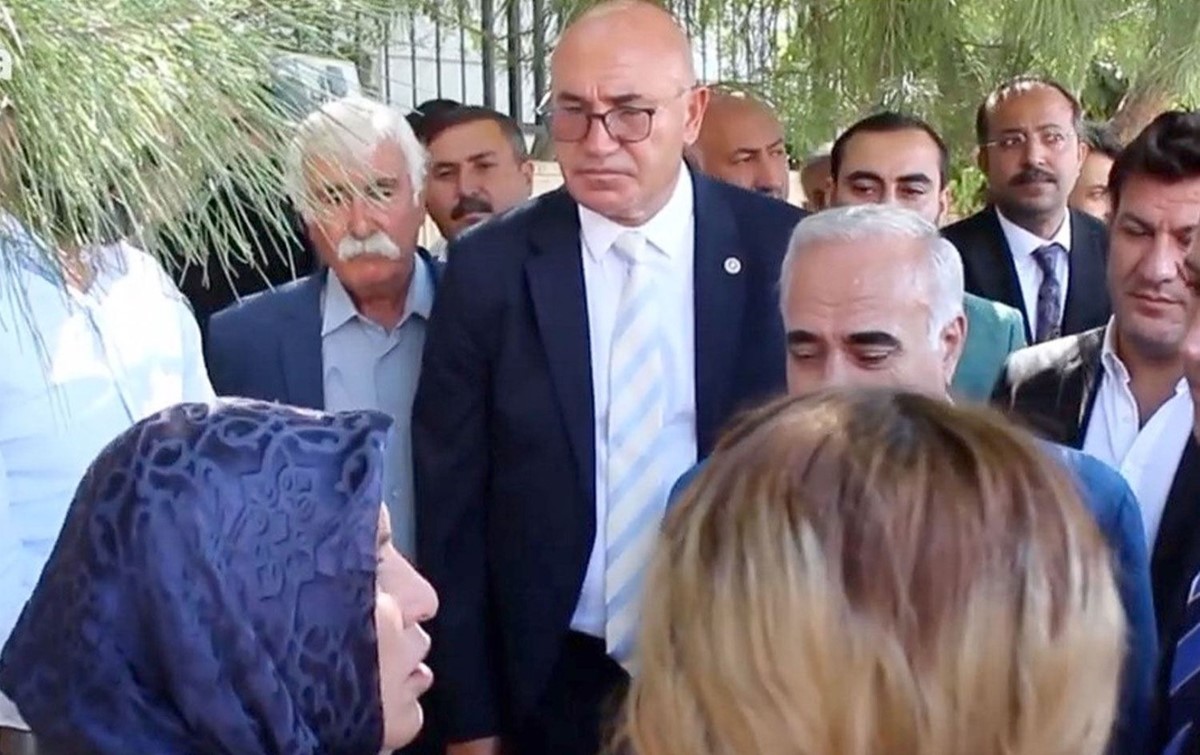 mahmut-tanal-fadil-senyasar3