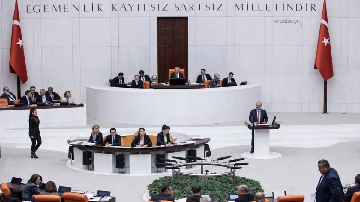 kmgfgfgf-2022-12-09t105118-287