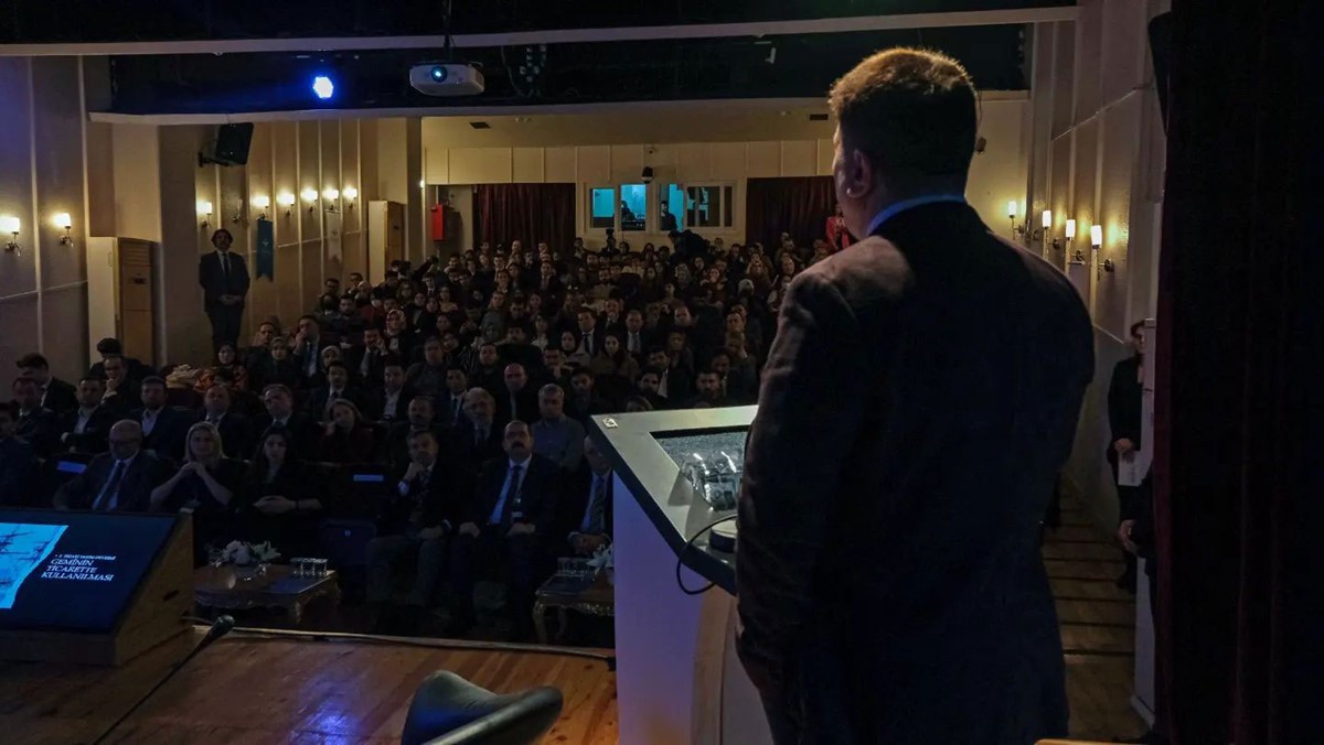 tesam-kongresi-sosyal-bilimlerin-gozuyle-teknoloji-devrimi-3