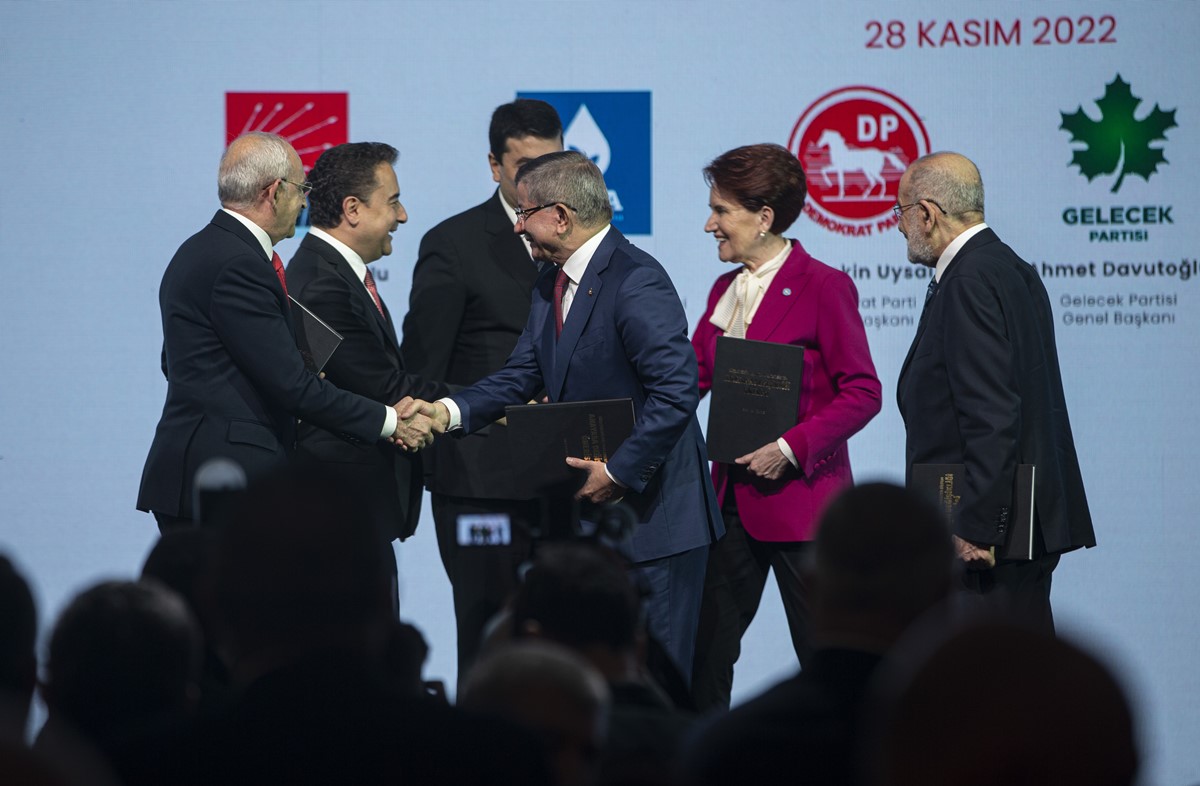 altili-masa-guclendirilmis-parlamenter-sistem-ne-demek