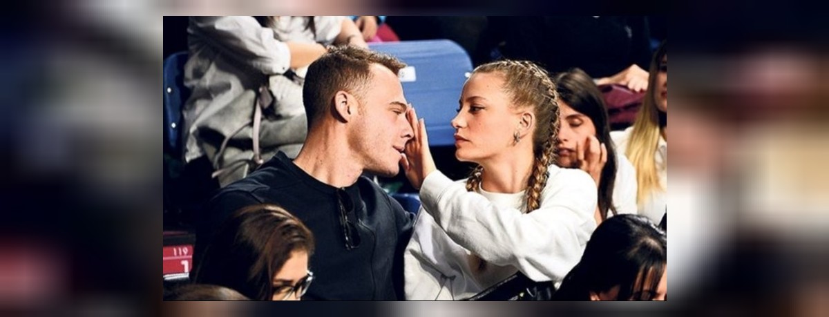 serenay sarıkaya ve kerem bürsin barıştı mı