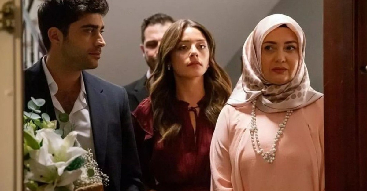 Kızılcık Şerbeti'nde skandal sahne