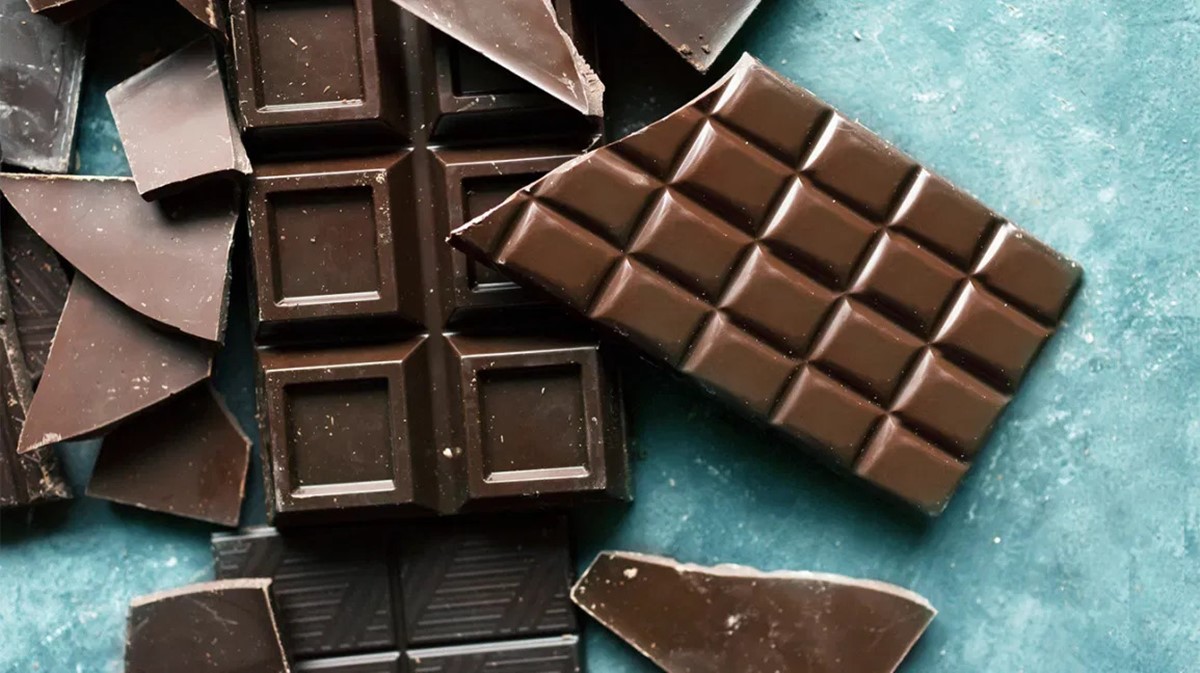 bitter-chocolate-benefits.jpg