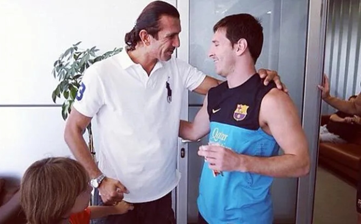 rustu-recber-messi-takim-arkadasi